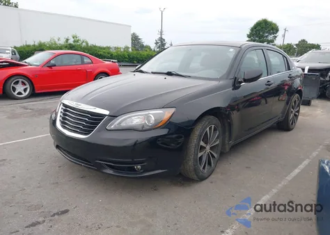 2011 Chrysler 200 S из США, поврежденный, VIN 1C3BC8FG3BN566943